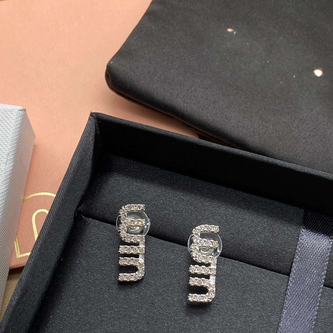 Vertical M Earrings