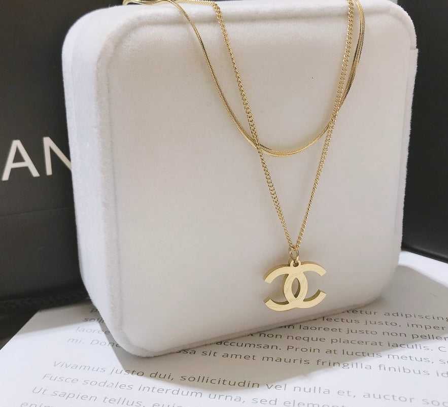 Double C Necklace 2