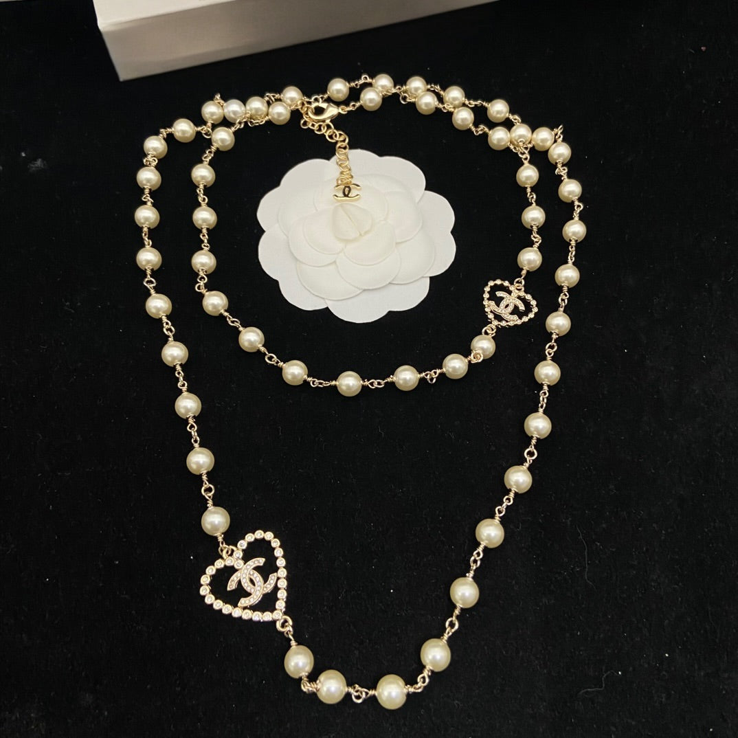 Heart Pearl Necklace