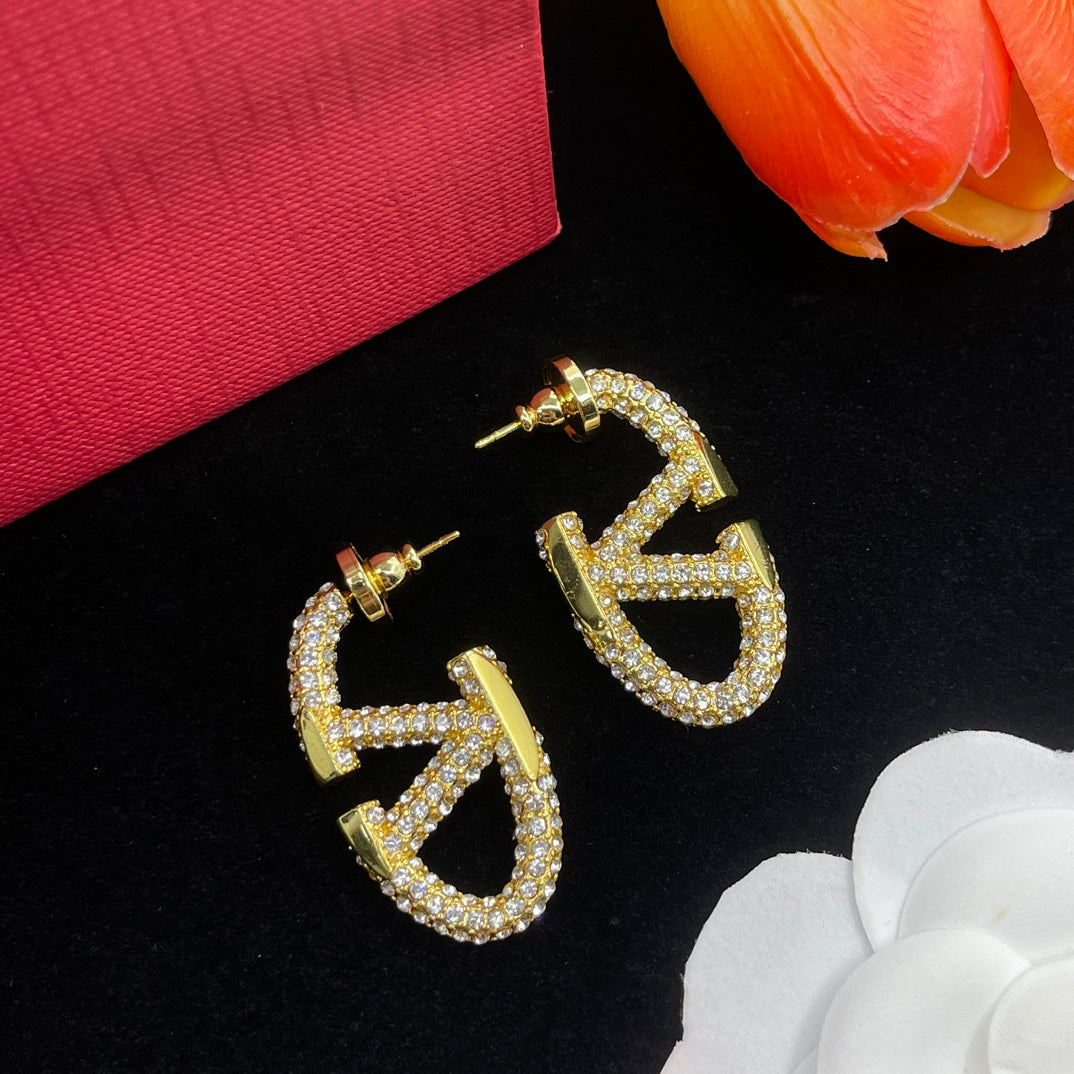 Oval V Earrings
