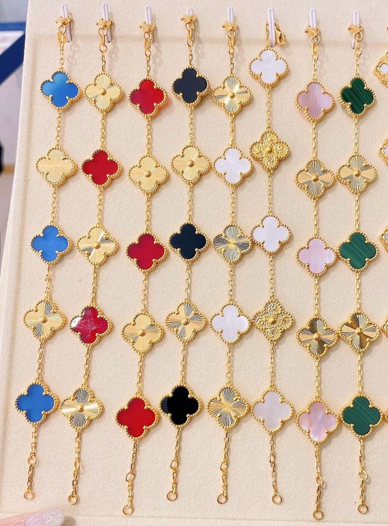 Gold Flower Bracelet