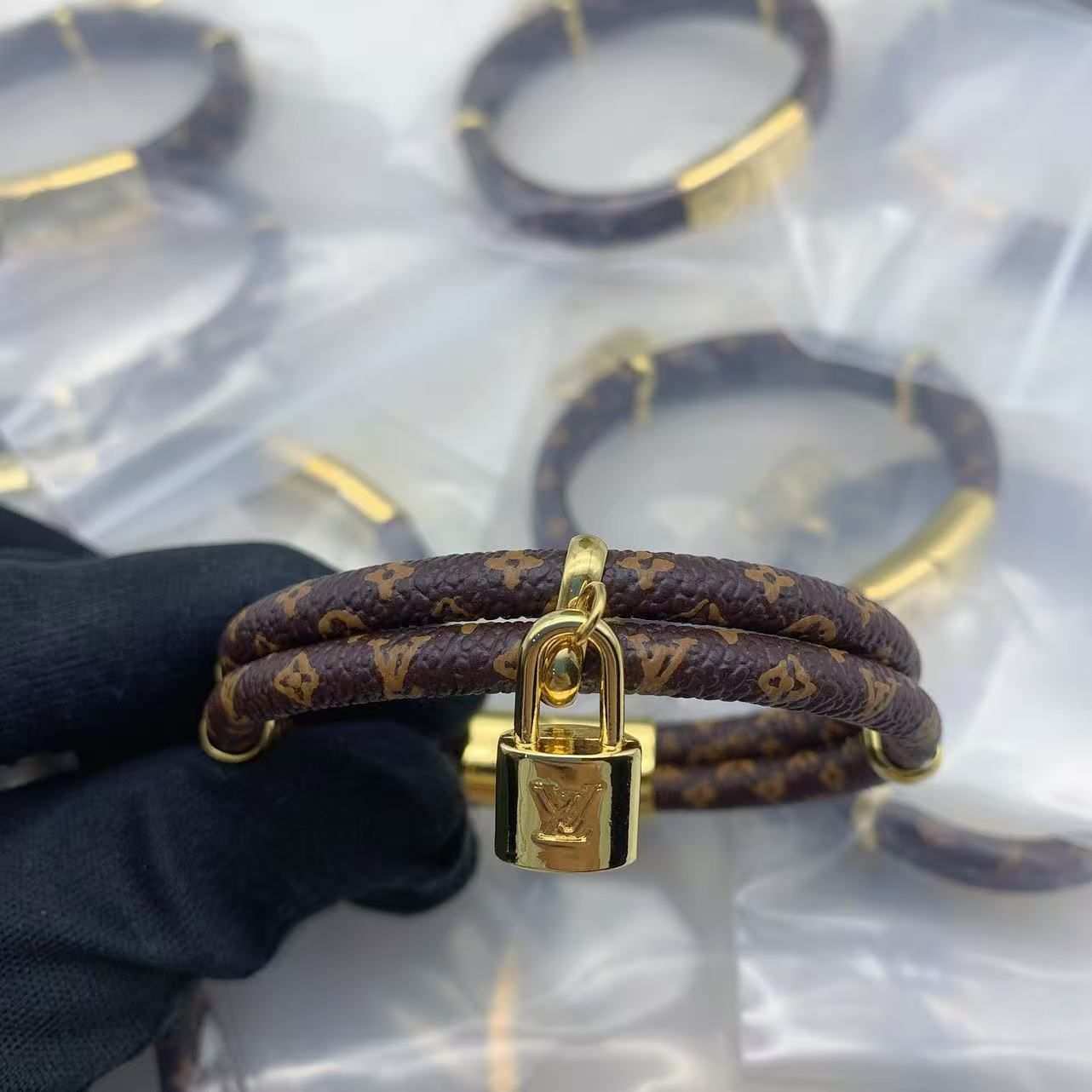 Double Lock Brown Bracelet