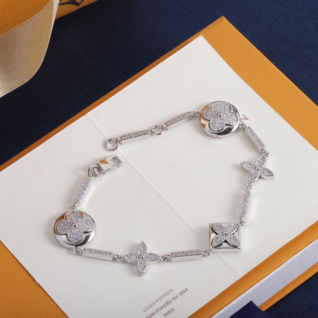 Flower Bracelet