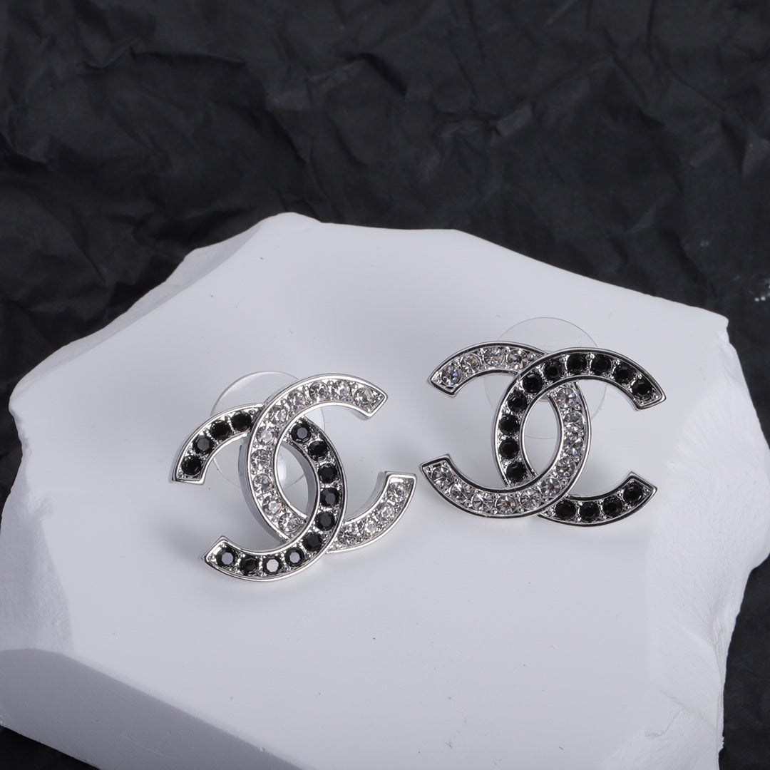 Black/Silver
