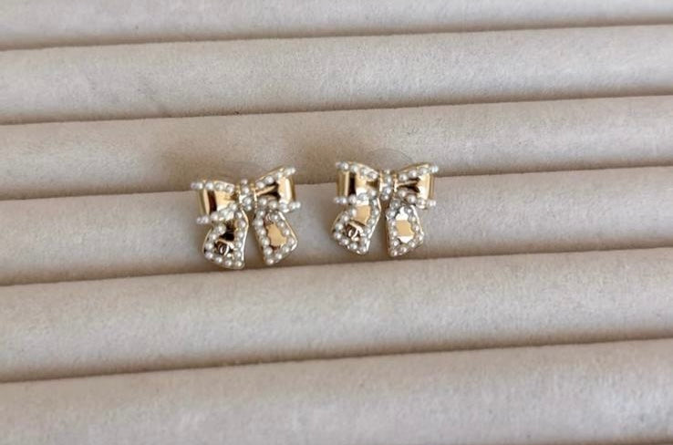 Miniature Demure Earrings