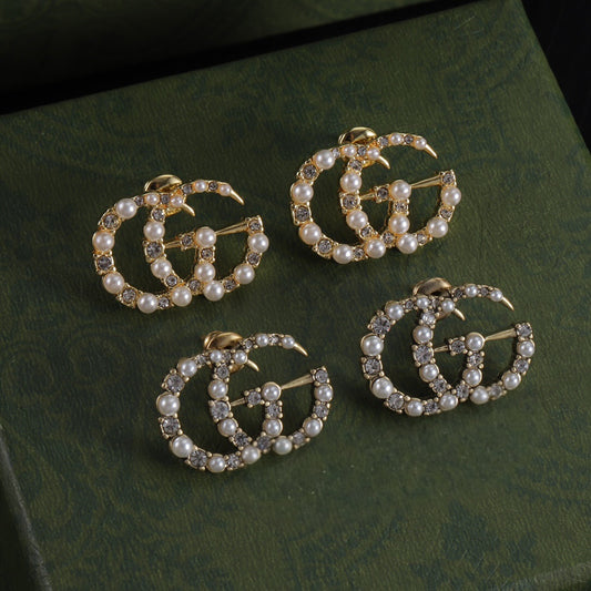 Pearl/Diamond G Earring