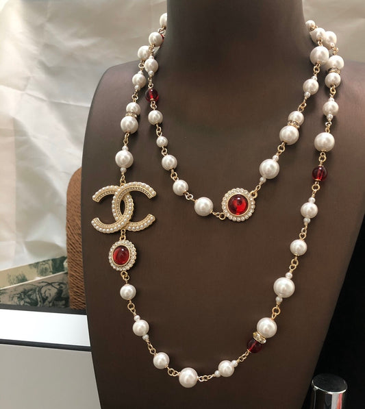 Pearl/Red Necklace
