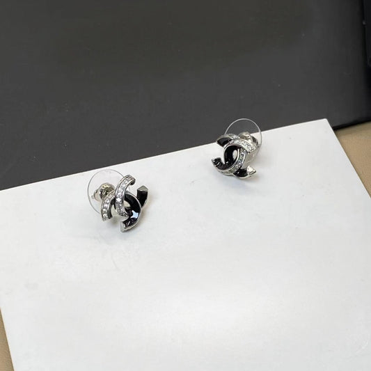 Petite 2 Black/Silver Earrings
