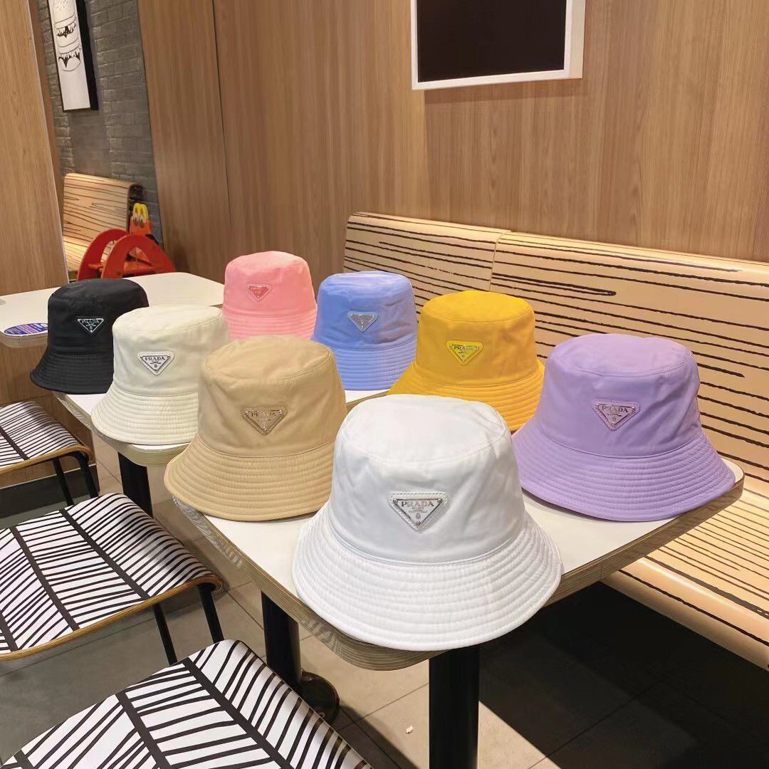 P Bucket Hat