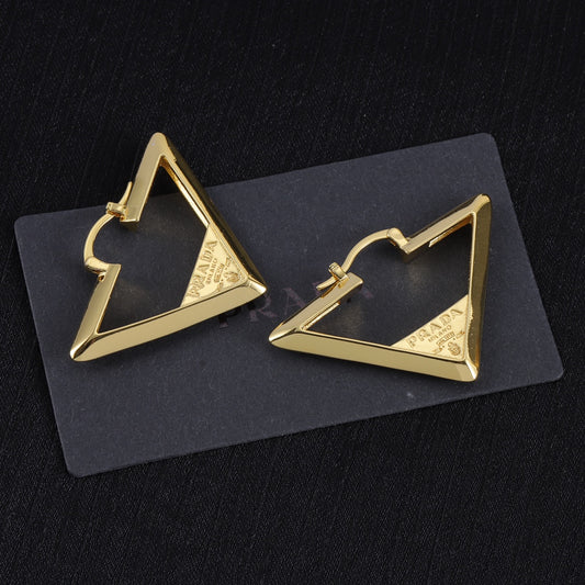 P Triangle Hoop