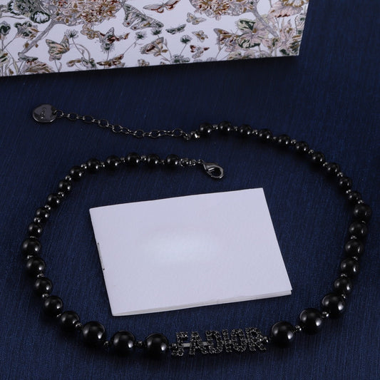 Black Adore Necklace