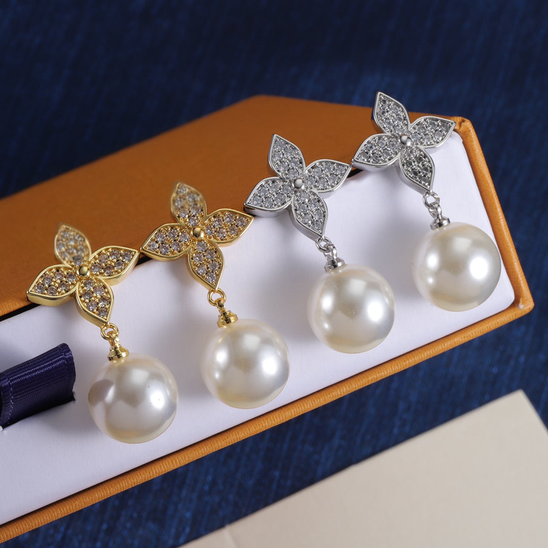 Mon Amour Earrings
