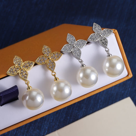 Mon Amour Earrings