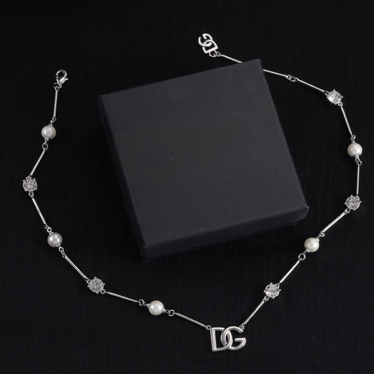 Stephania Necklace