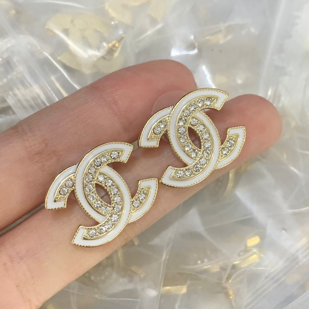 White C Earrings