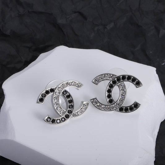 Black/Silver